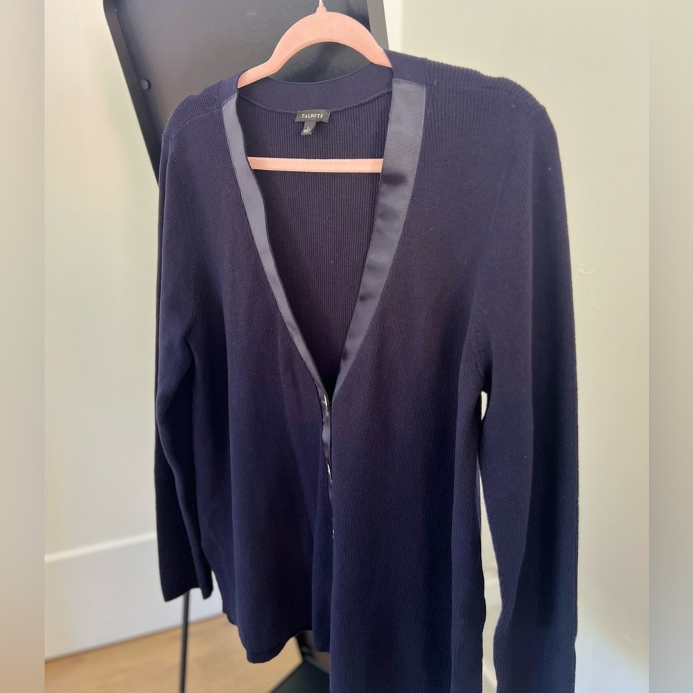 Talbots Navy Blue Buttons Cardigan Sweater - Large - Picture 4 of 10